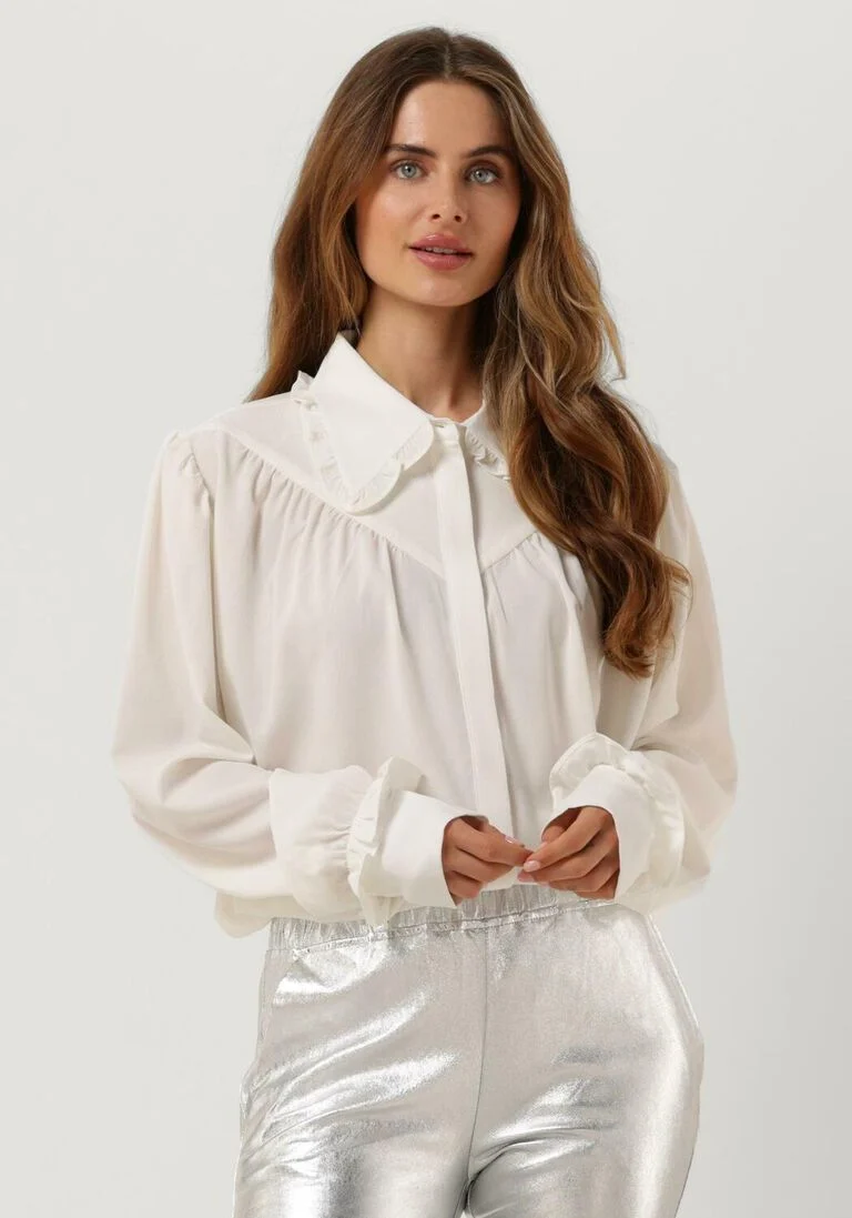 EST\\'SEVEN witte est'seven blouse est&rsquo;miljouska