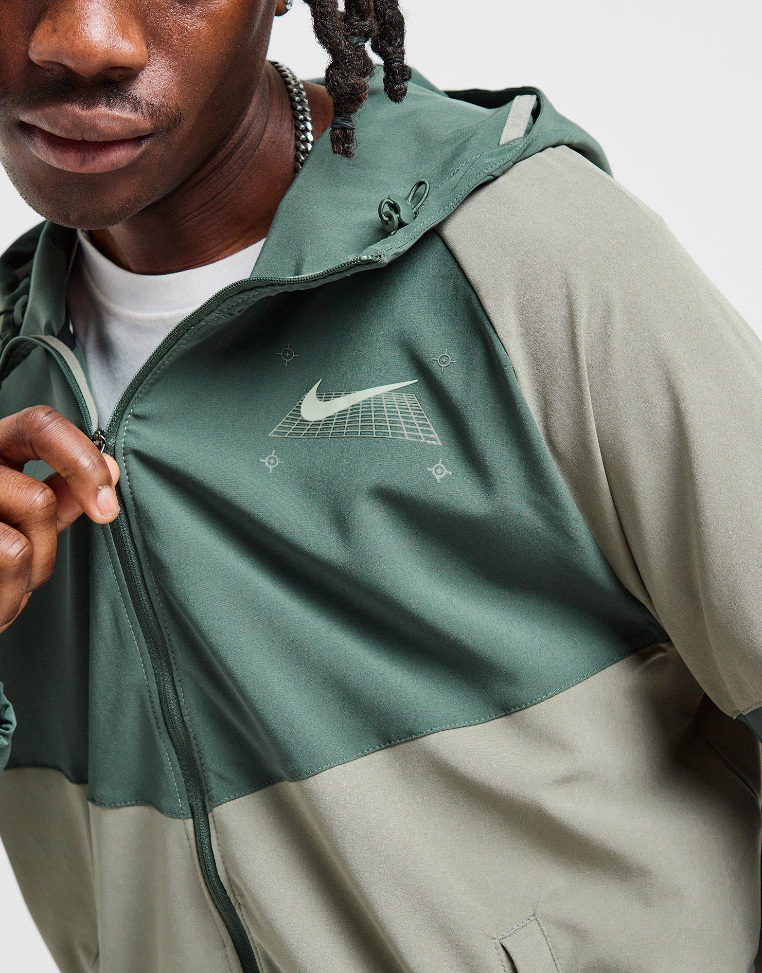 Nike Veste Coupe-Vent Performance Windrunner Homme
