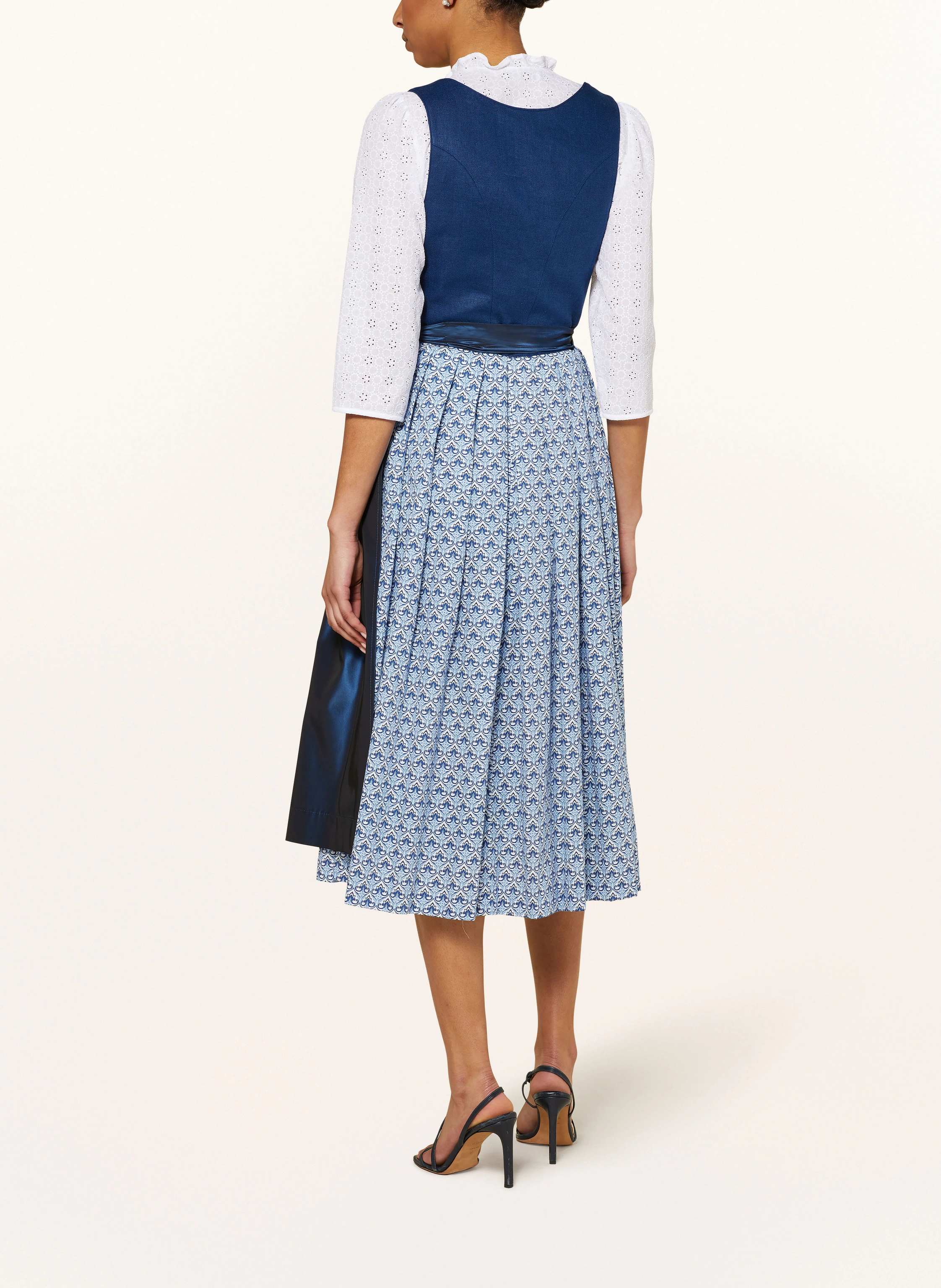 Johann & Johanna Dirndl WIESSEE mit Leinen