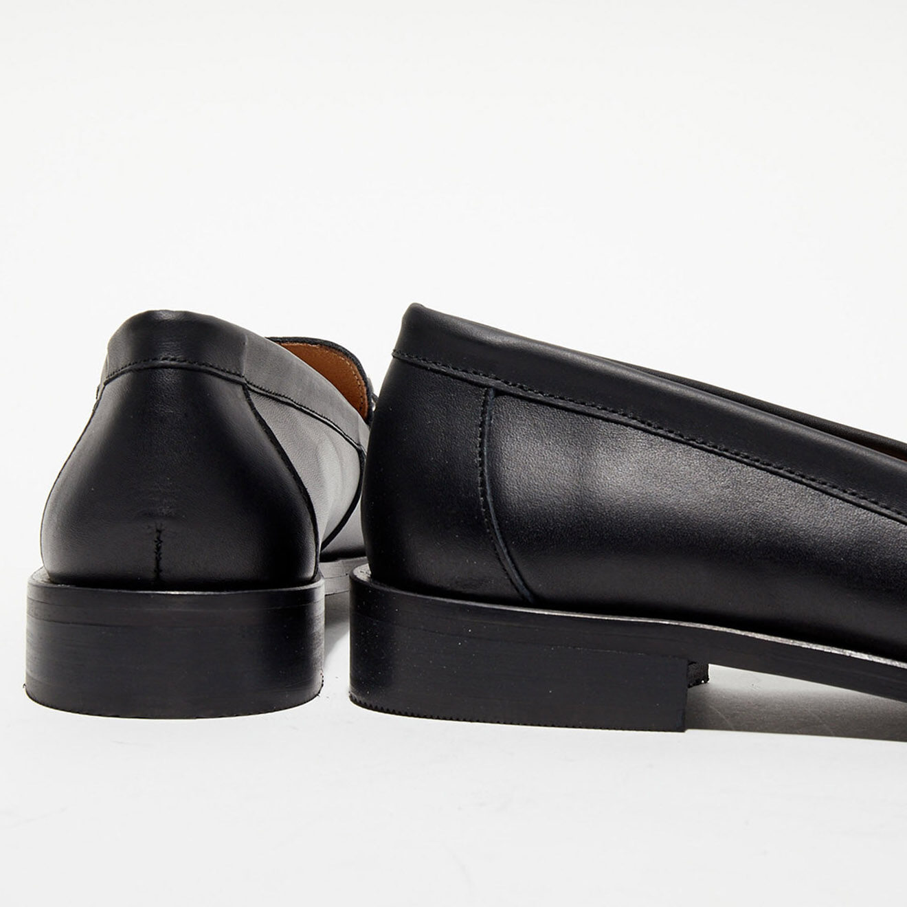 Apologie Mocassins en Cuir Leila noirs