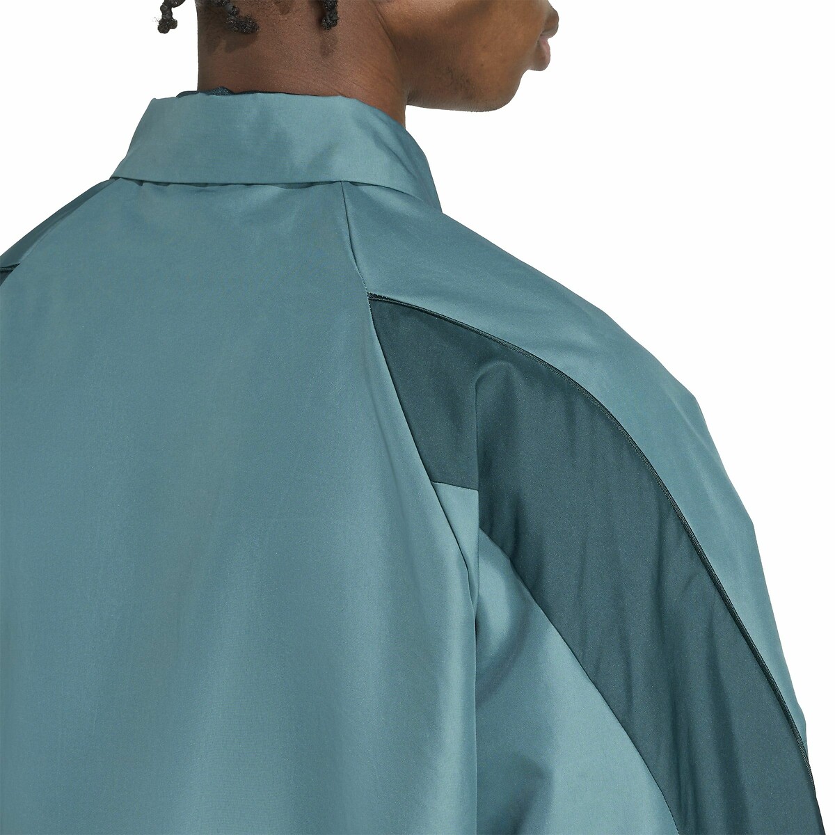 ROUPAS ESPORTIVAS ADIDAS<br>Jaqueta de treino Stadium de corte folgado