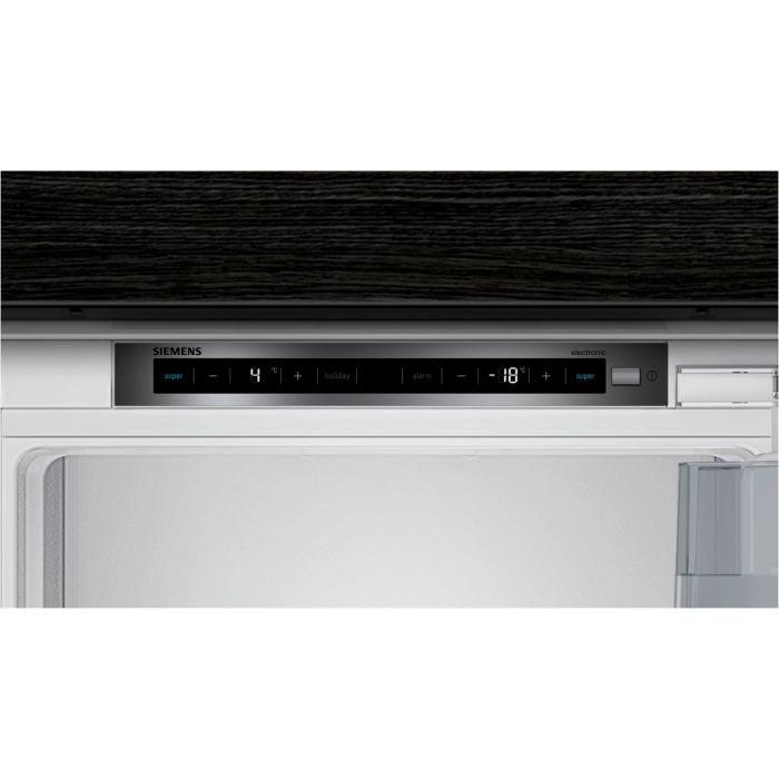 Siemens Einbau-Kühl-Gefrier-Kombination iQ500 KI77SADE0