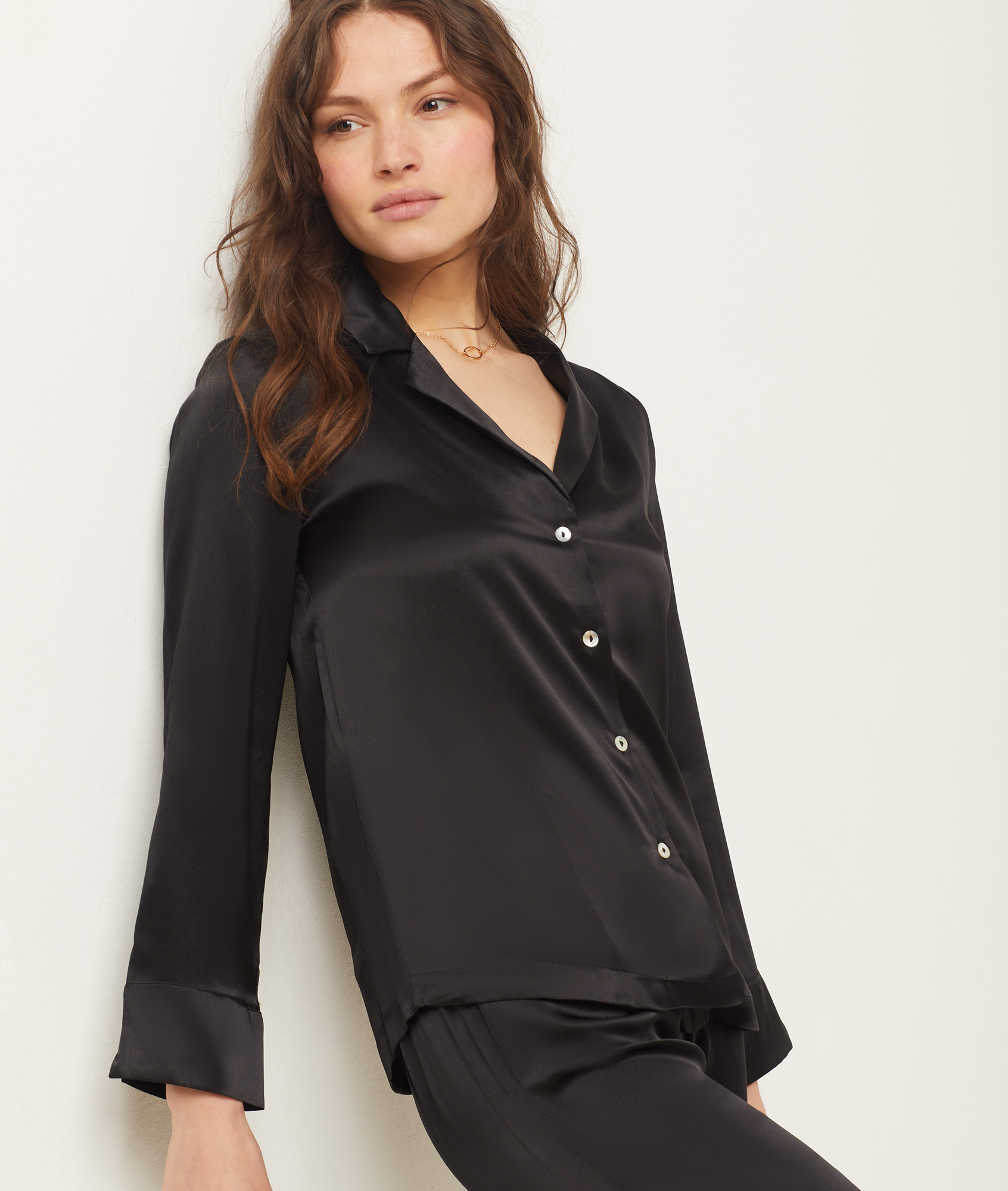 Chemise de pyjama en soie