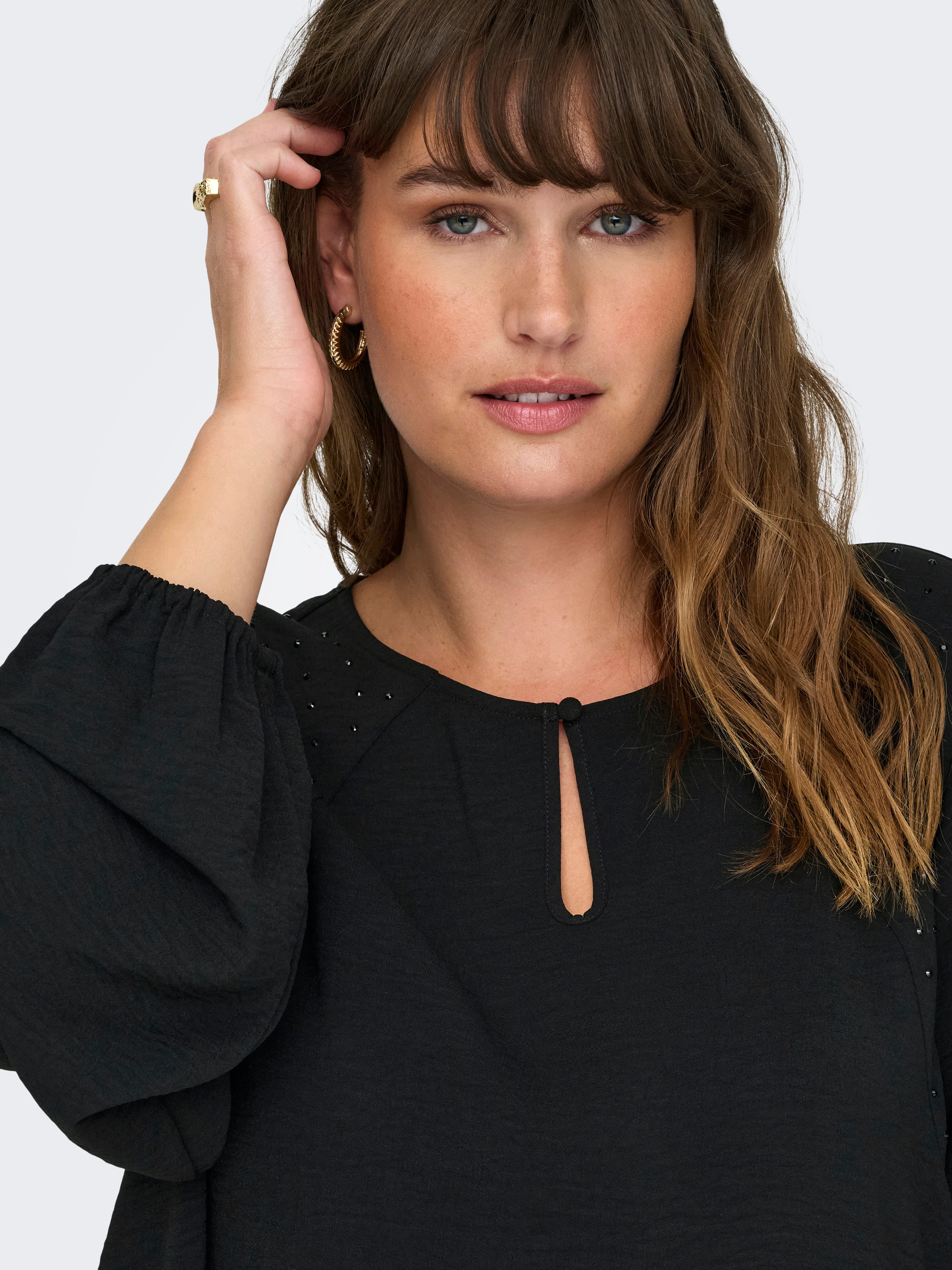 CARMETTA Top Black