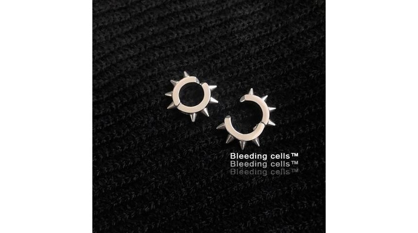 Malnia Home - Punk RVS Stud Hoop Oorbel / Clip-On Oorbel