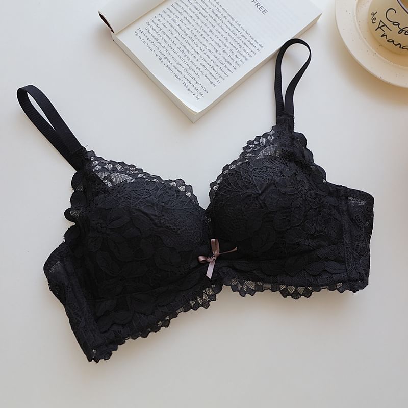 Nabla - Draadloze kanten bh / panty / set