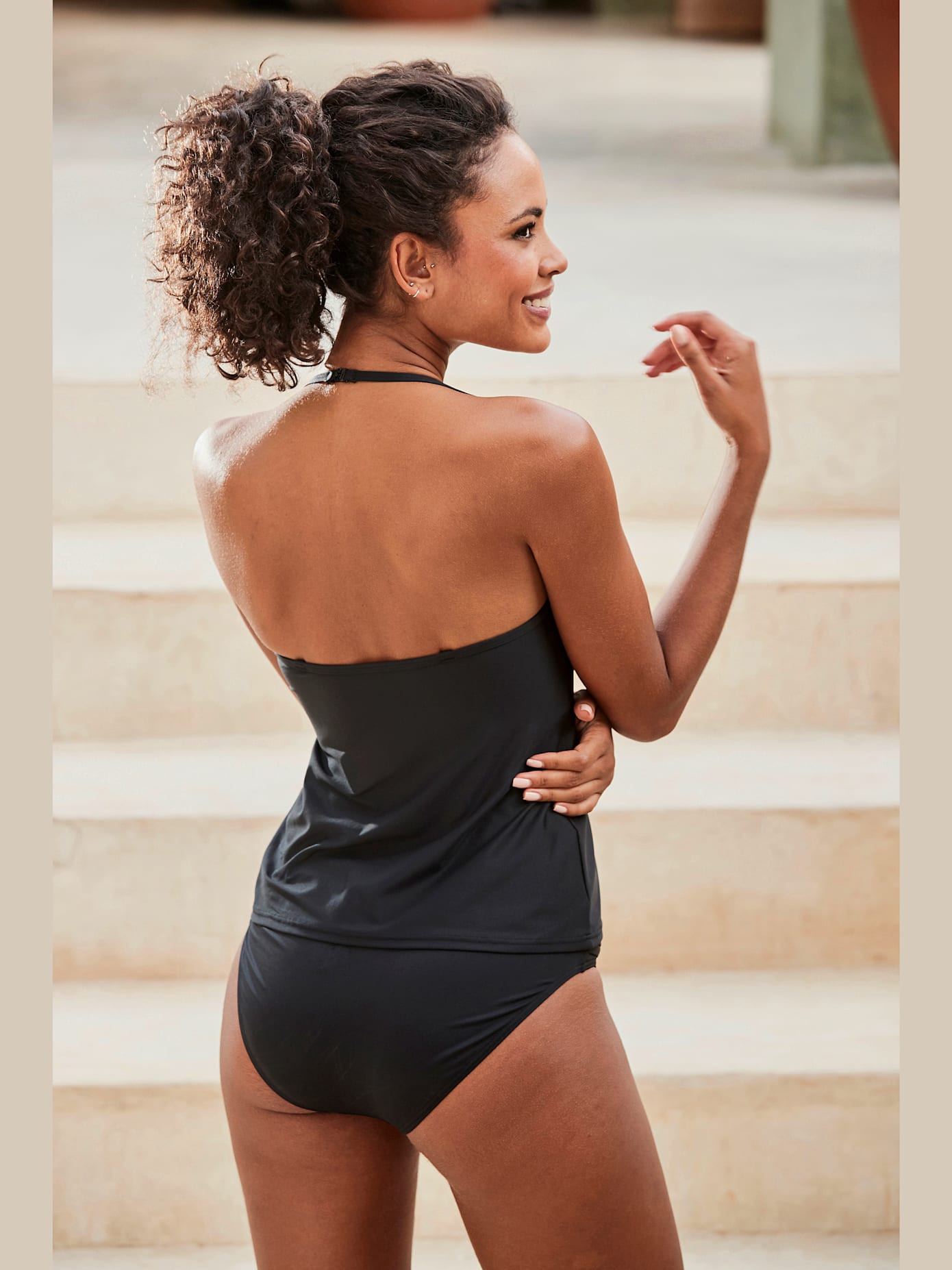 Haut de tankini bonnets amovibles