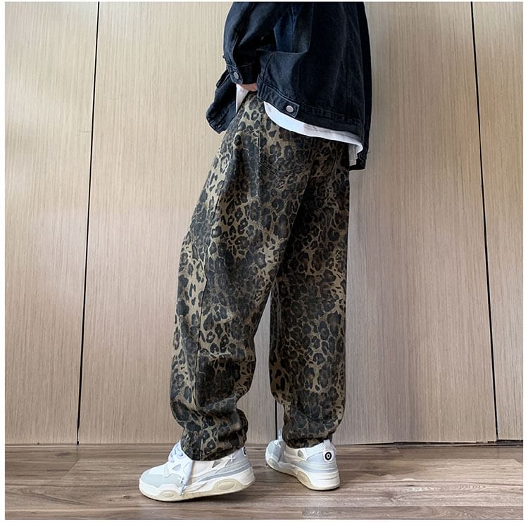 Whyessa - Low Rise Leopard Print Washed Baggy Jeans
