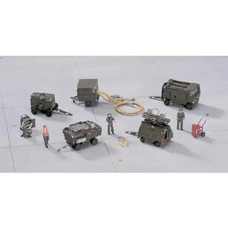 Hasegawa 1/72 Ground Equipment Set