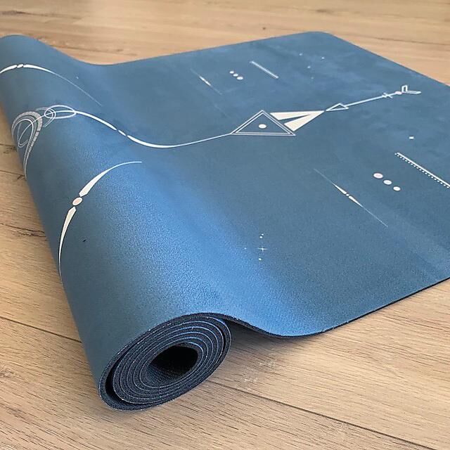 YOGOM - TAPIS DE YOGA PERFORMANCE OM BLEU