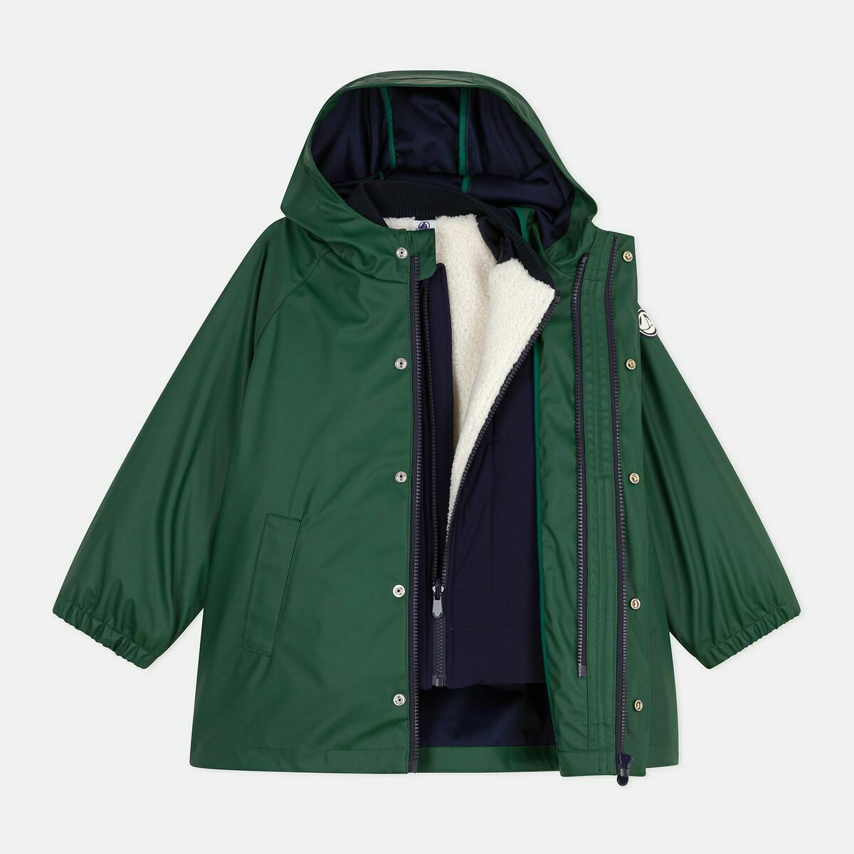 PETIT BATEAU<br>Capa de chuva 3 em 1, ideal para todas as estações.