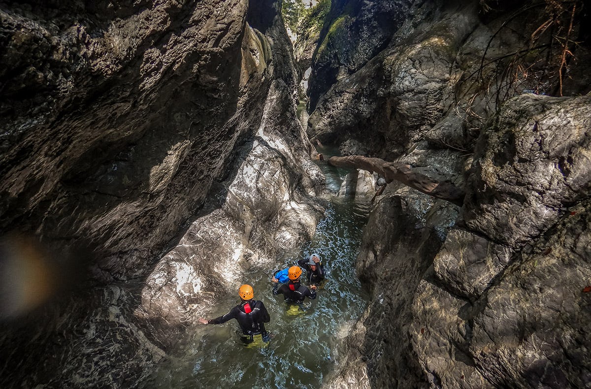 Canyoning in Dornbirn: 6 Stunden Abenteuer pur