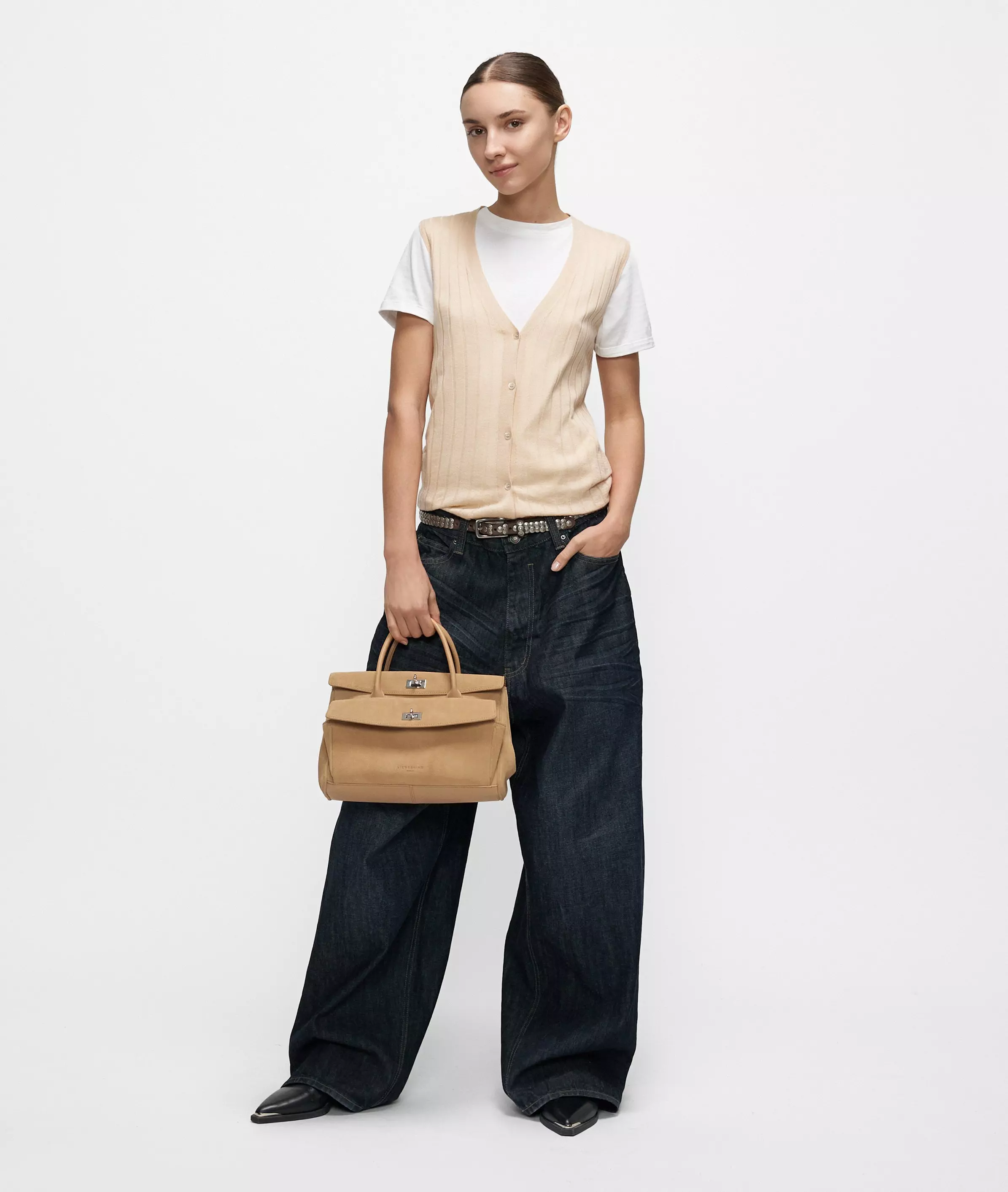 Archive Gloria II Satchel M Spacious shoulder bag made from soft suede