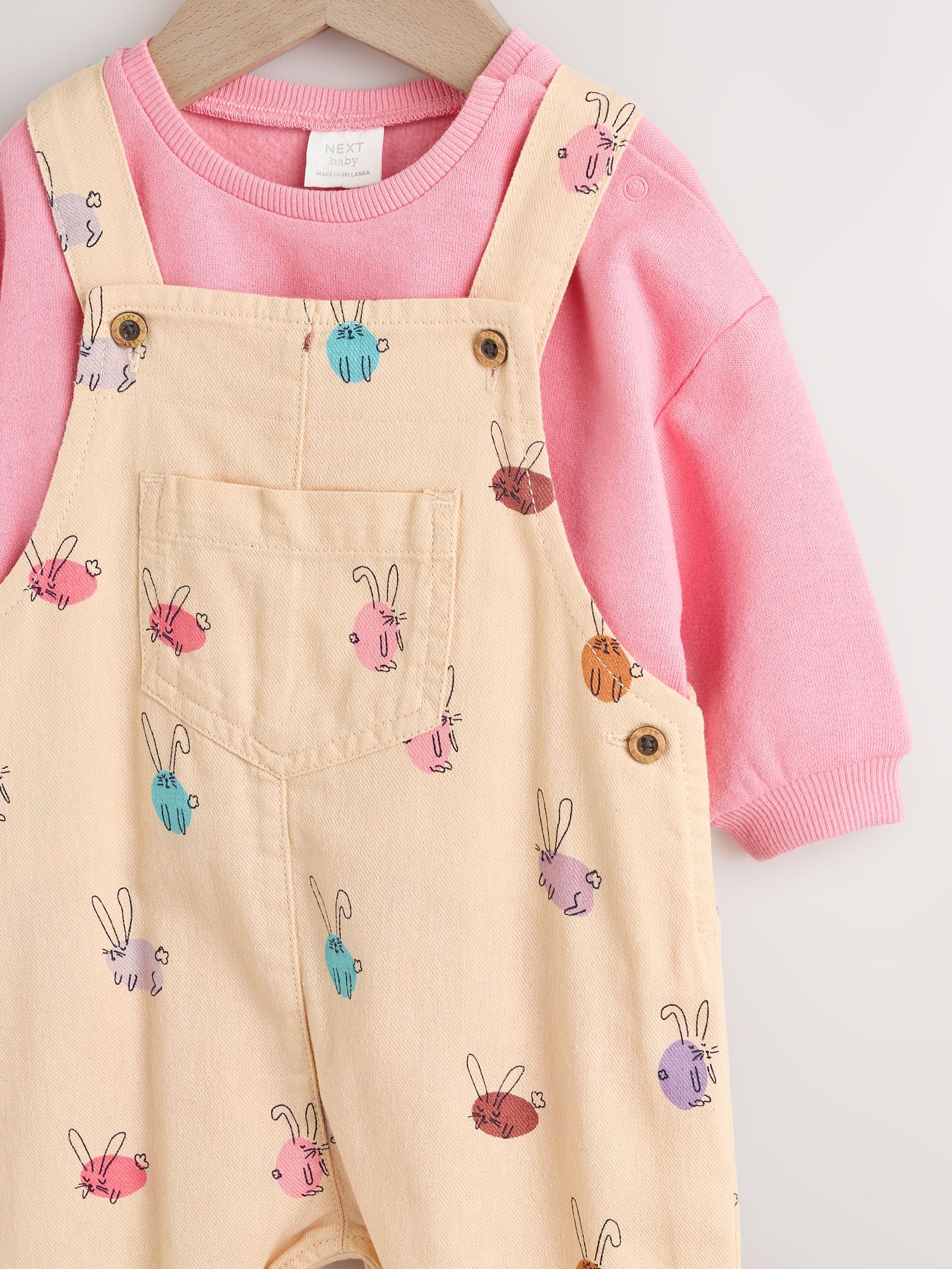 Crème/Roze konijn - Babyset van tuinbroek en rompertje, tweedelig (0mnd-3jr)