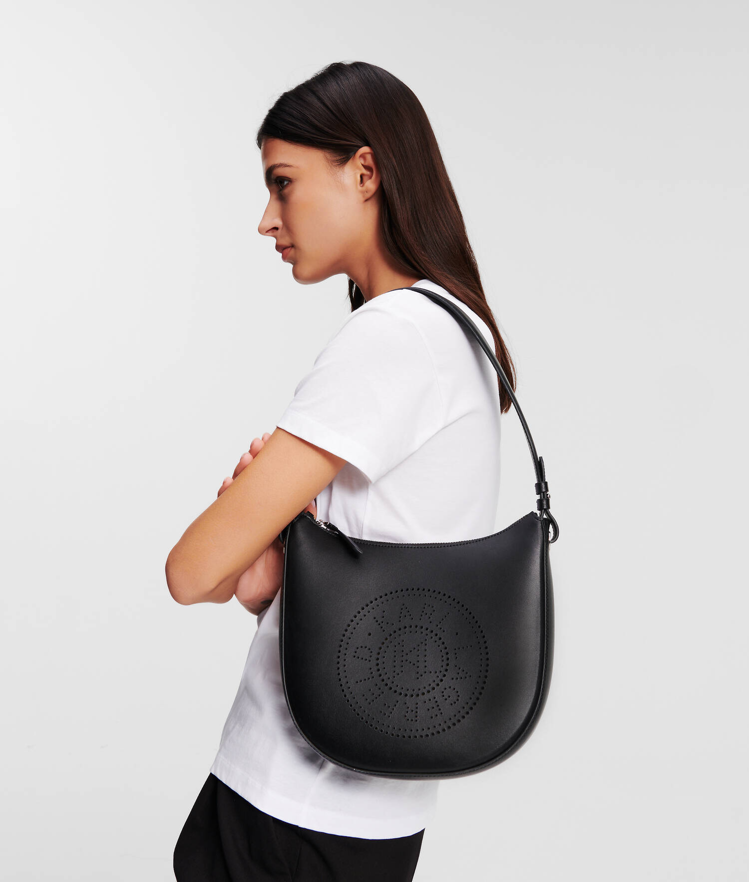 SAC PORTÉ ÉPAULE PERFORÉ CROISSANT DE LUNE K/CIRCLE