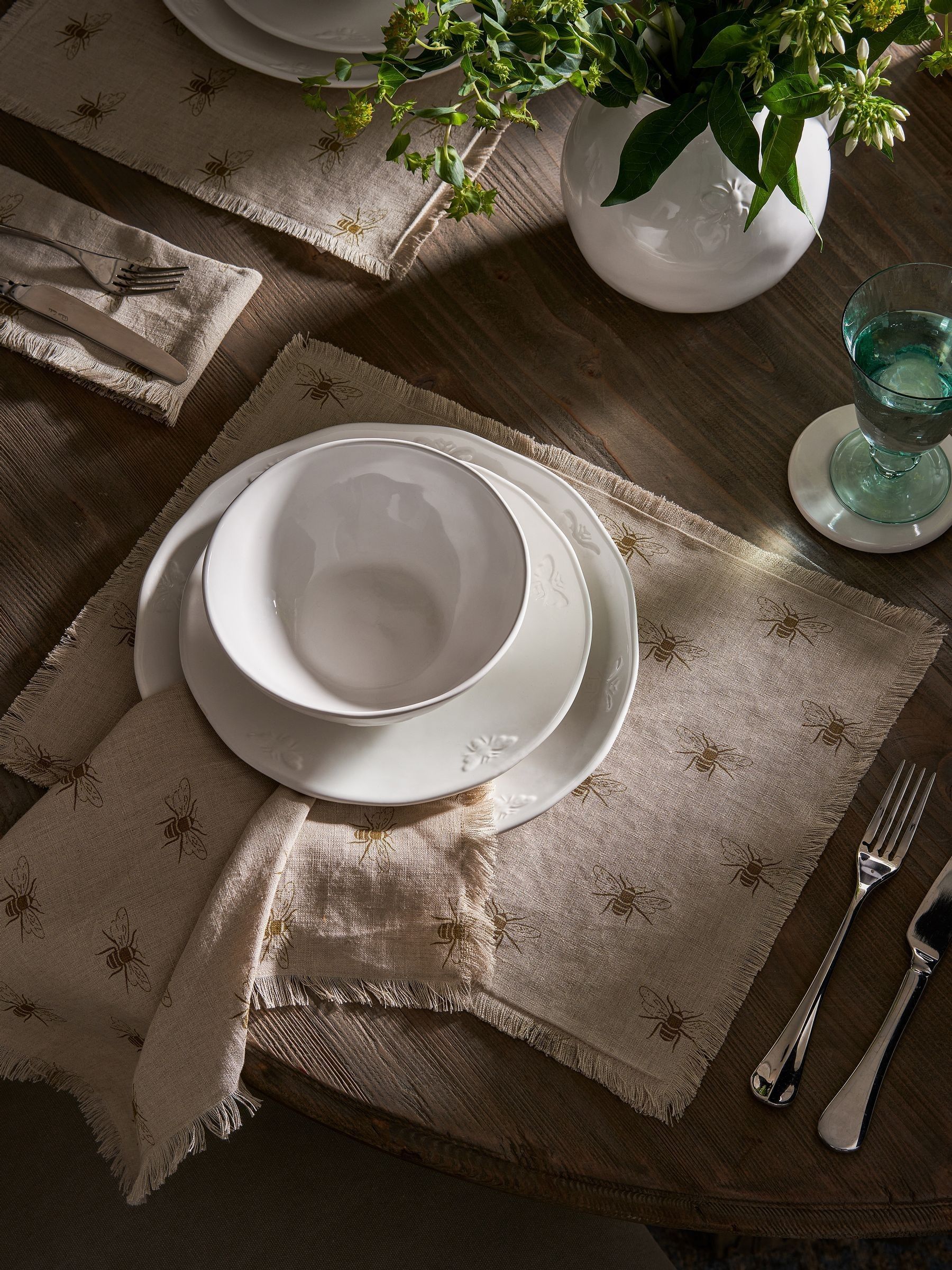 Sophie Allport Set van 2 linnen bijen placemats