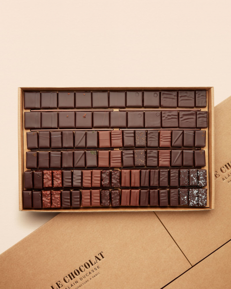 Coffret Ganaches & Pralinés à l'Ancienne 90 pièces | Le Chocolat Alain Ducasse 760g