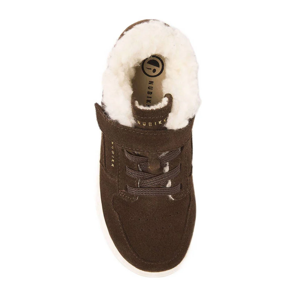 Nubikk Basket Teddy Jrgevoerde suède sneakers donkerbruin