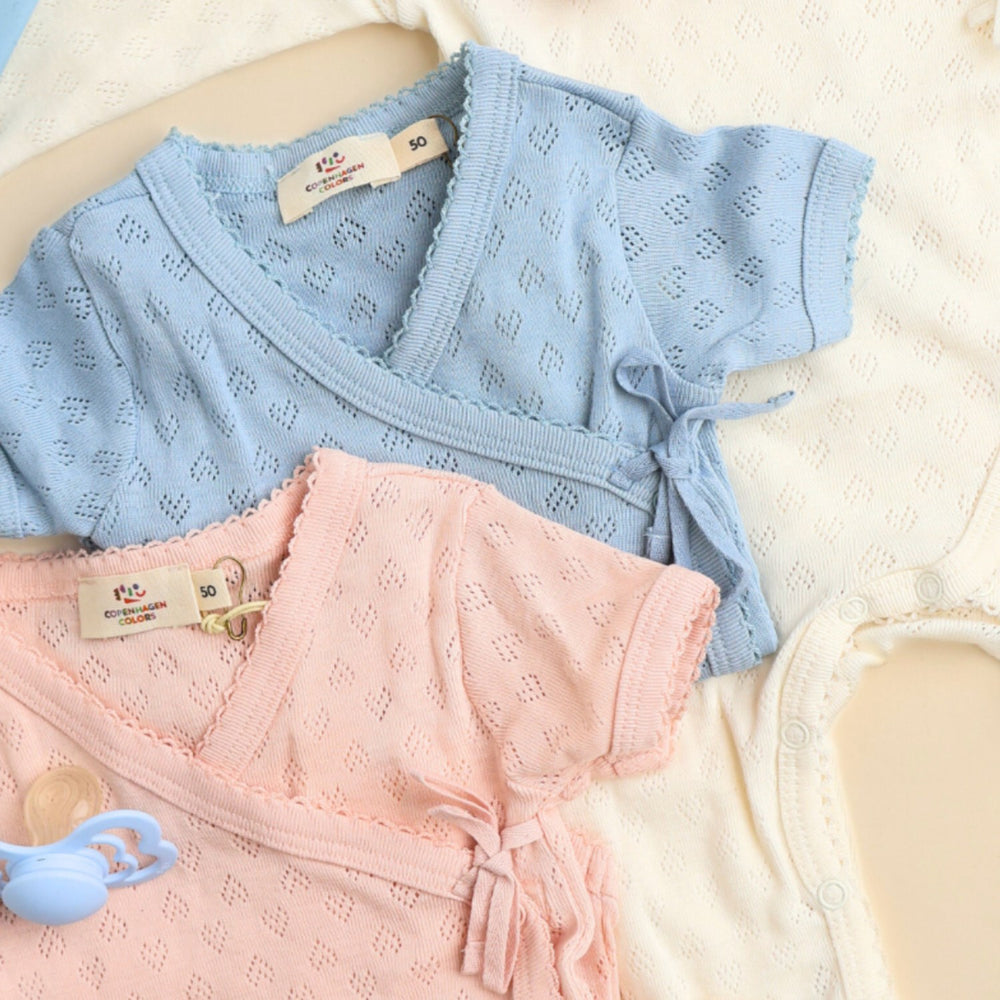 Køb COPENHAGEN COLORS Dusty Blue Pointelle Heart Crossover Body Ls