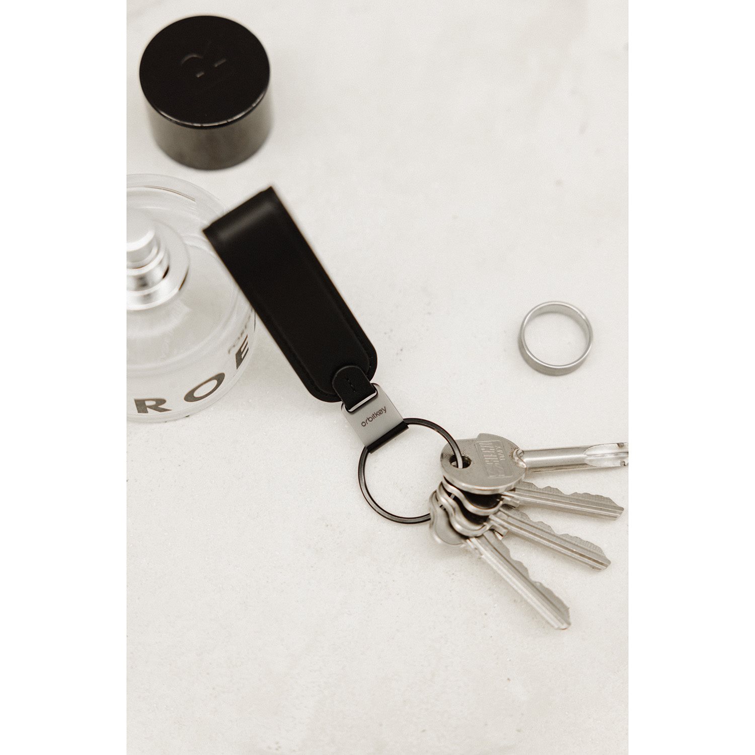 Orbitkey Loop Keychain Leather black