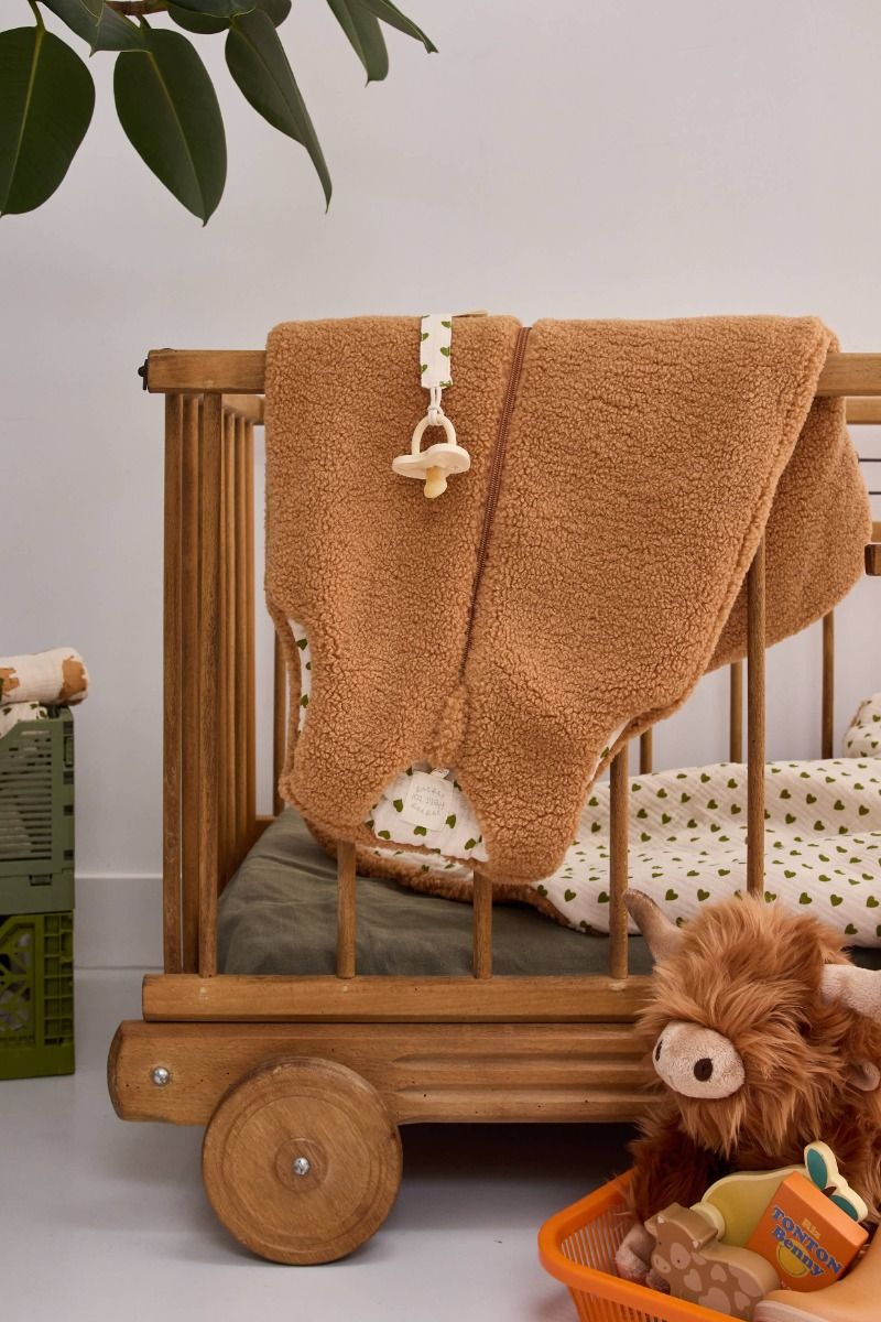 Attache tétine gaze de coton cœurs - Bébé Highland Petit toi