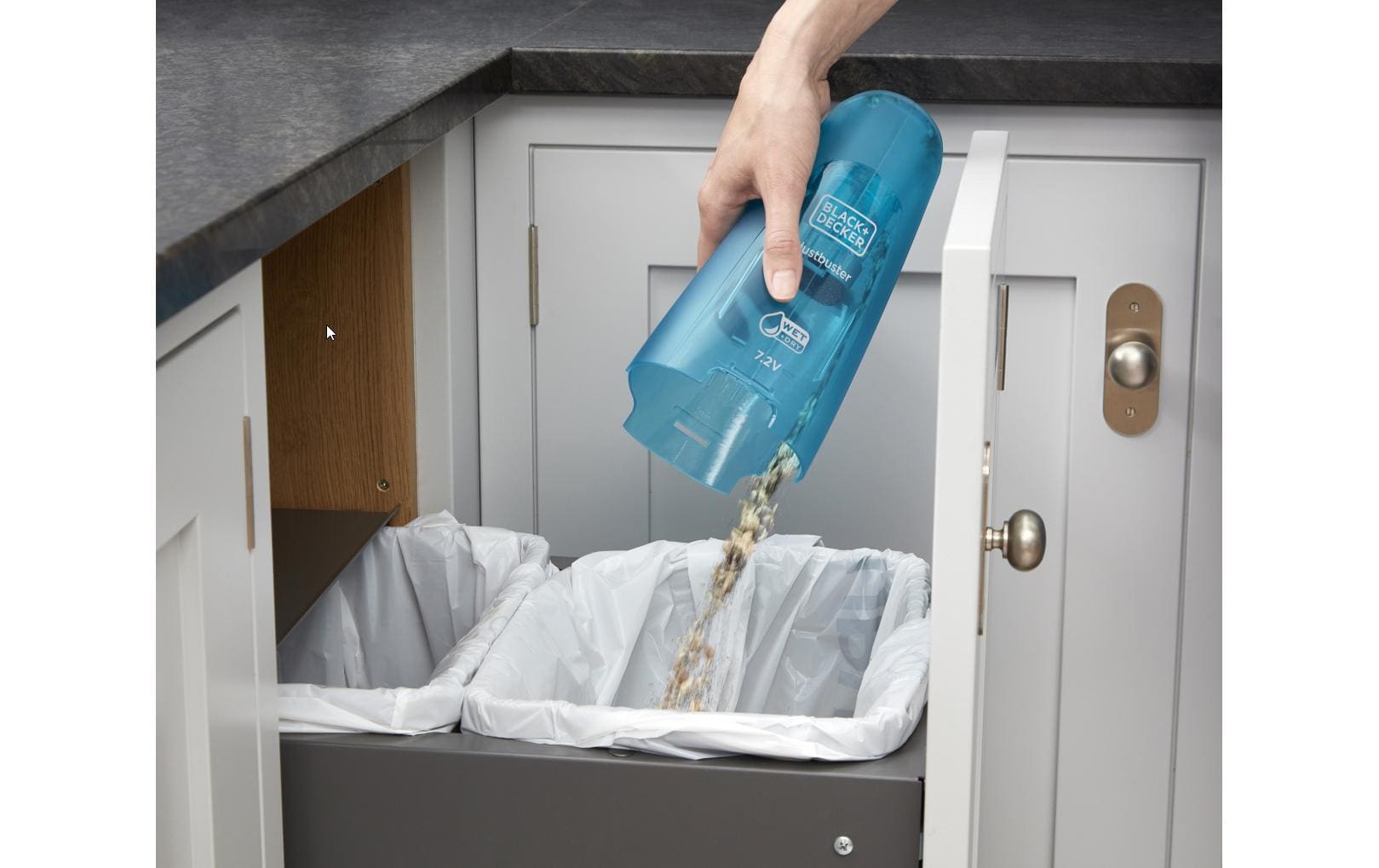 Akku-Handsauger Wet+Dry Dustbuster Blau/TitaniumAkku-Handstaubsauger