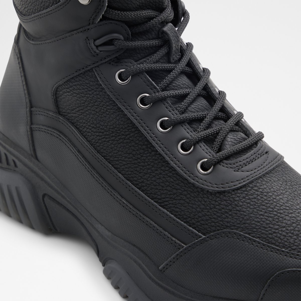 Mountrock Black Men Casual boots
