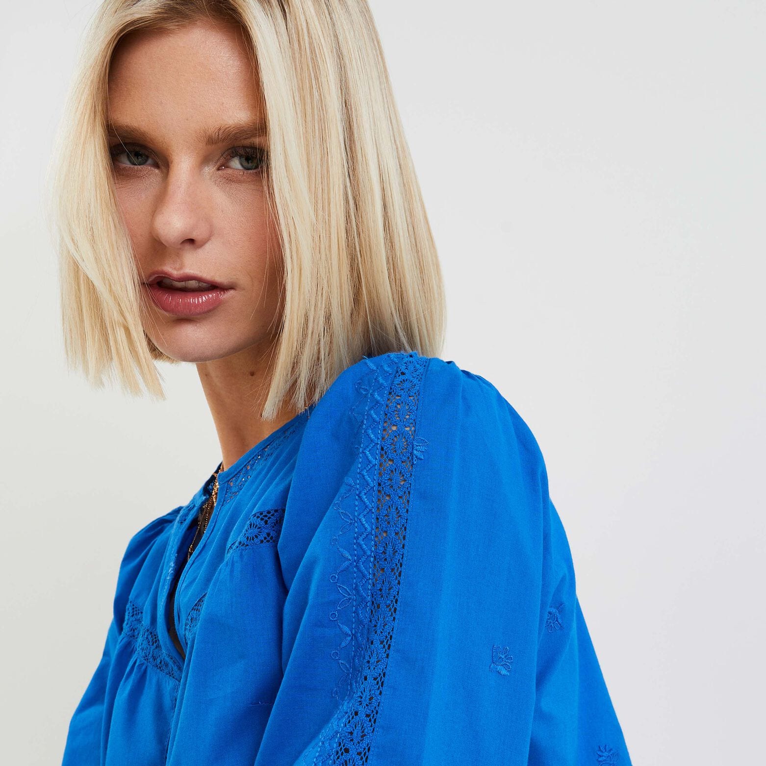 Chemise détails broderie femme