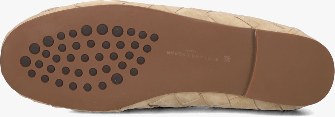 beige stefano lauran loafers d24063