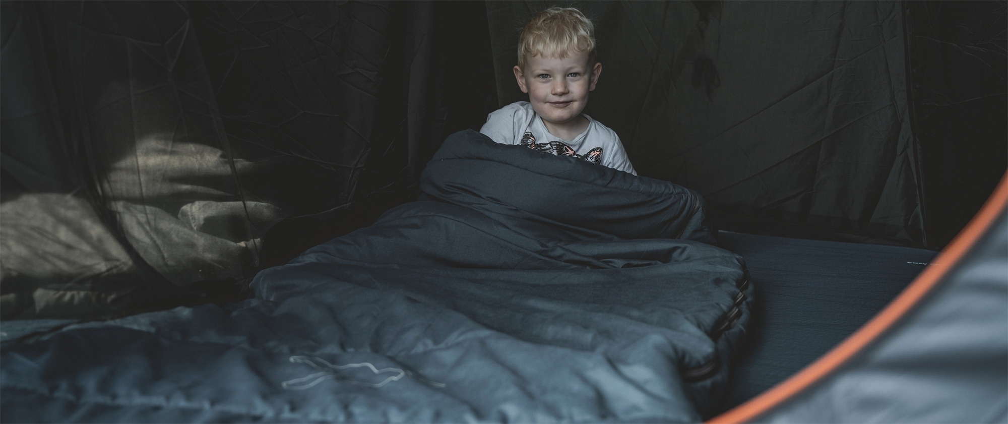 Easy Camp Skarvan 6 Familienzelt für 6 Personen