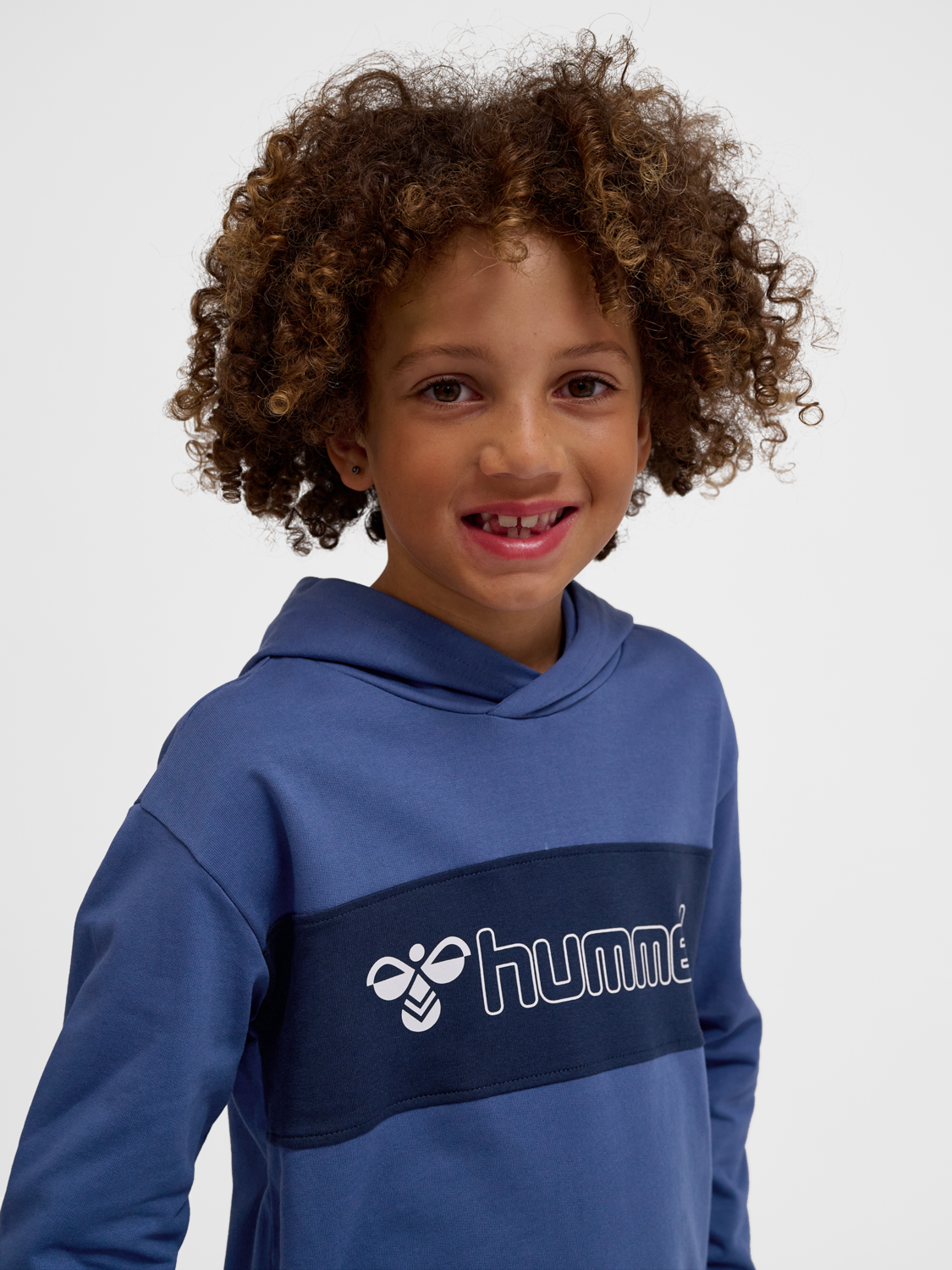 hmlATLAS HOODIE