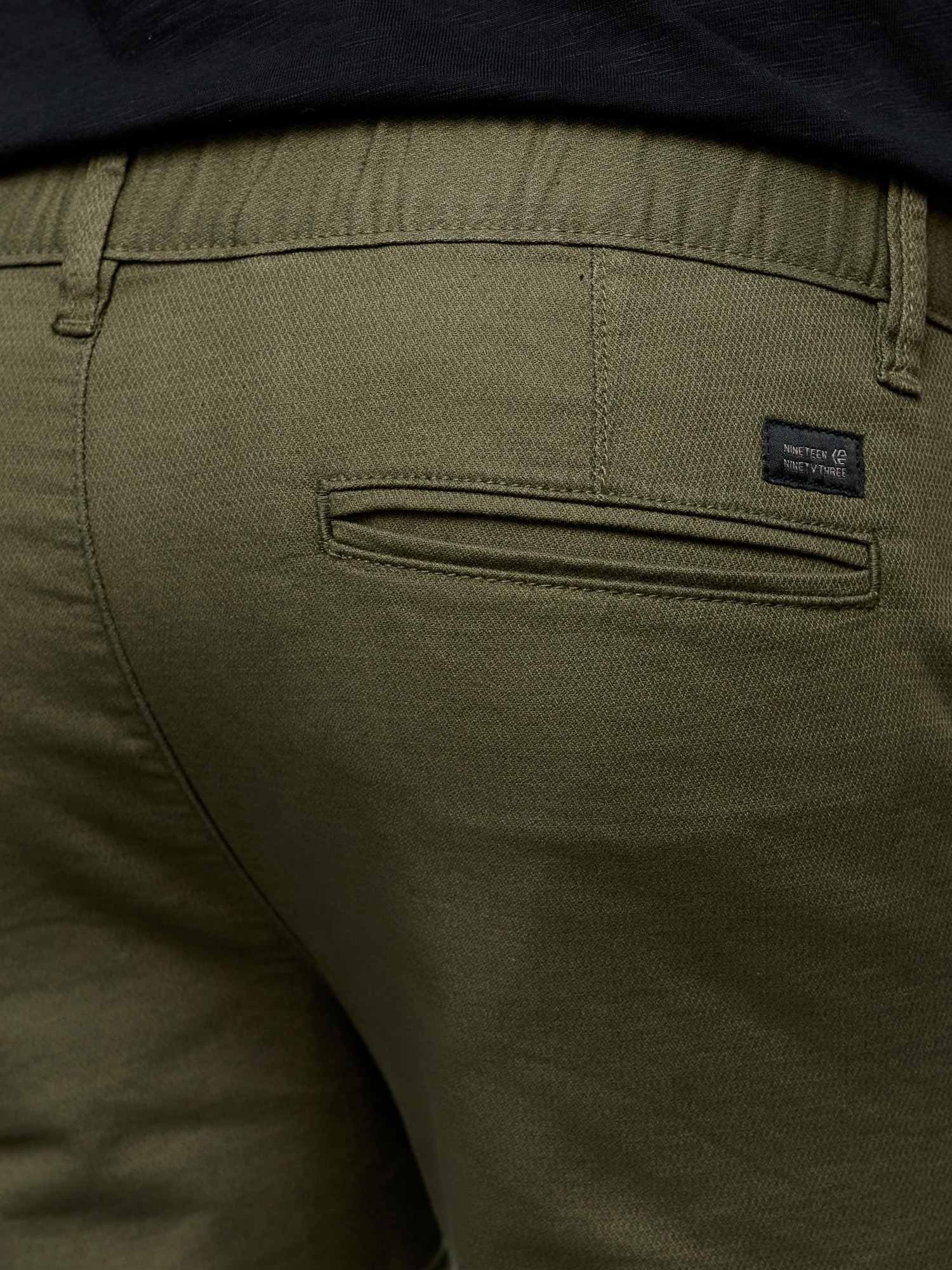 Indicode Chinoshorts »INConwayne«