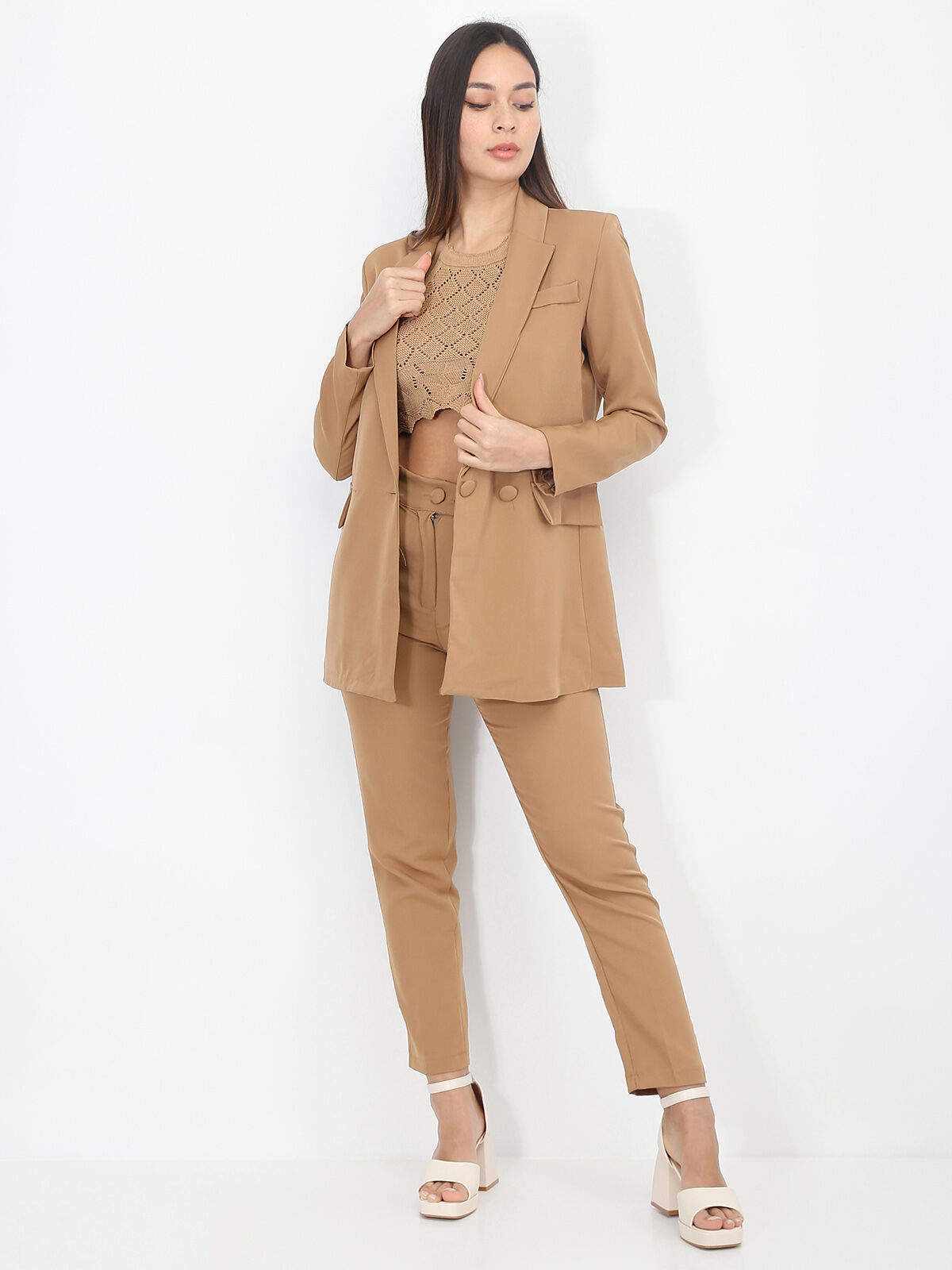 Ensemble tailleur droit- Camel