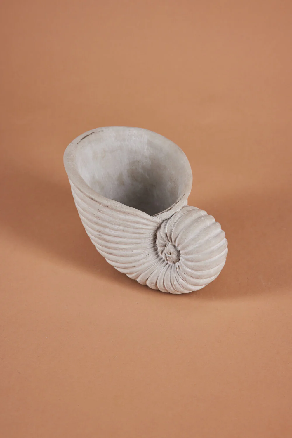 Bahne Interior  Shell, vase - White Wash