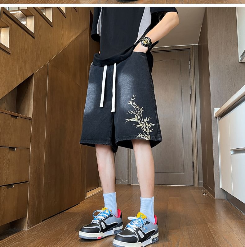 Hushgrain - Geborduurde gewassen denim shorts met trekkoordtaille