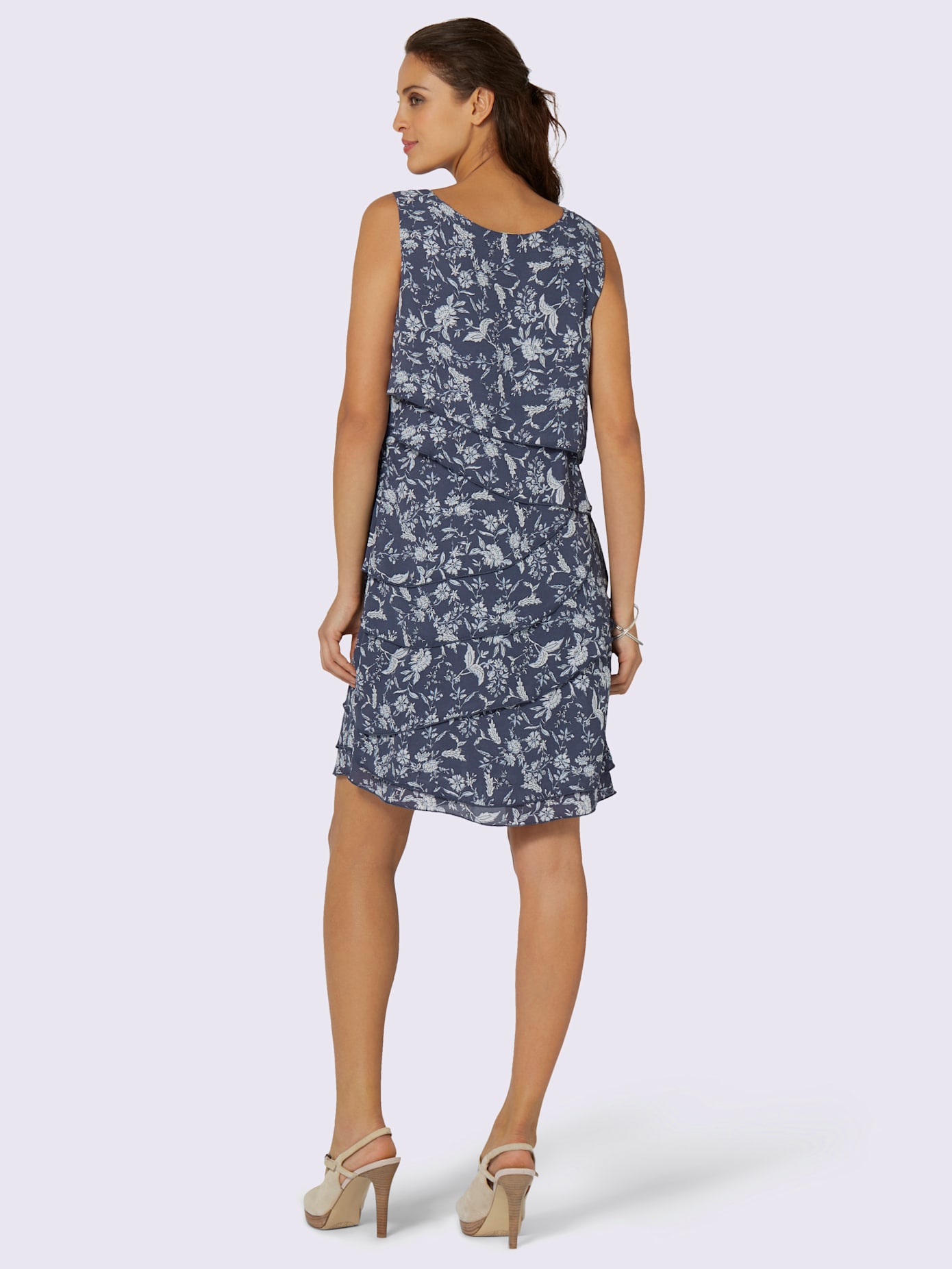 Robe à motif floral et effet superposé affinant