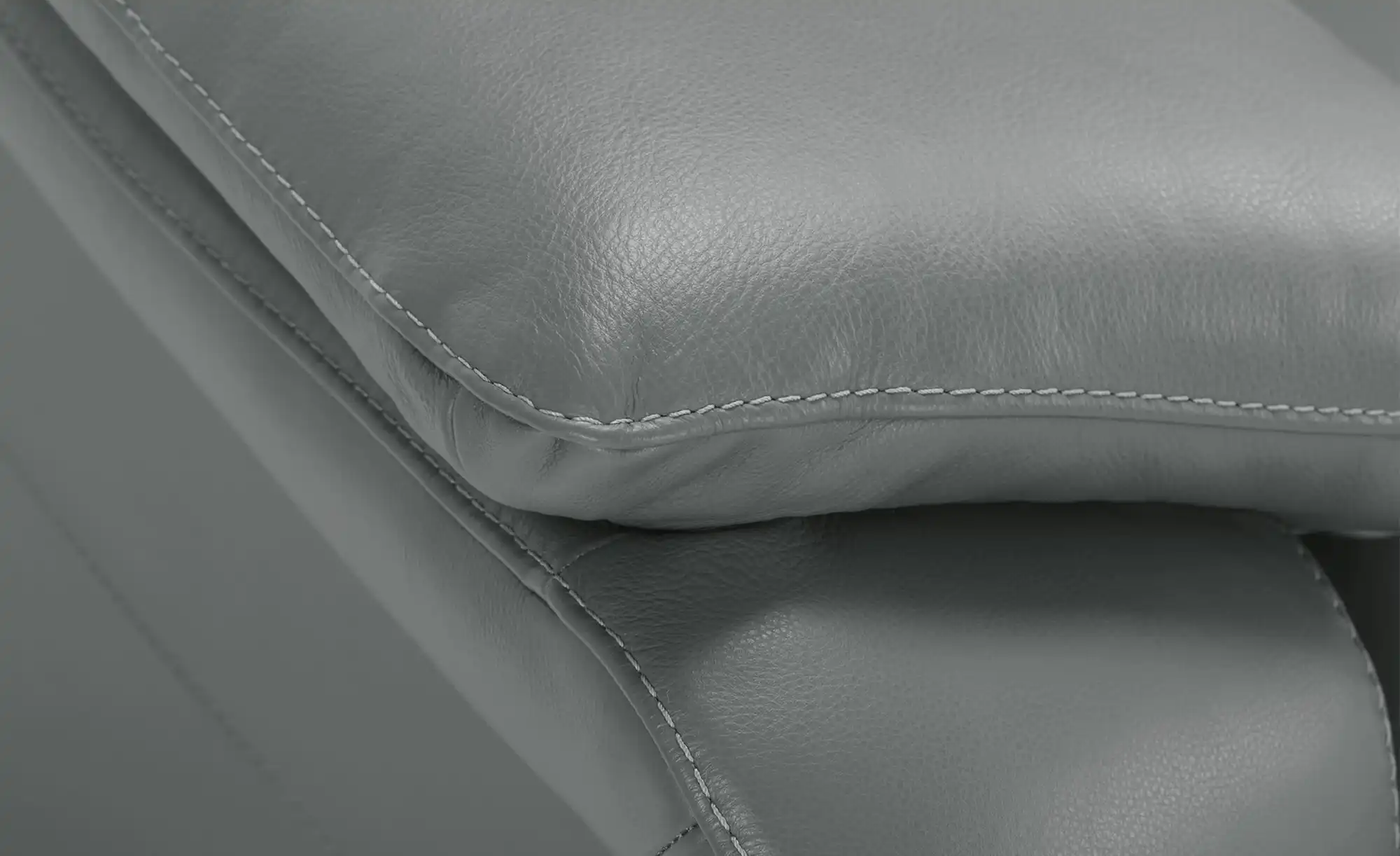 Wohnwert Sofa  aus Echtleder Halina