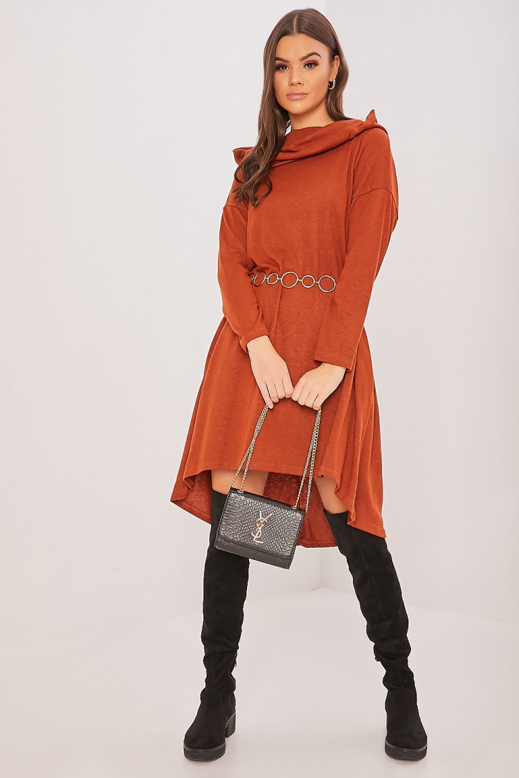 Robe sweat à capuche marron ample