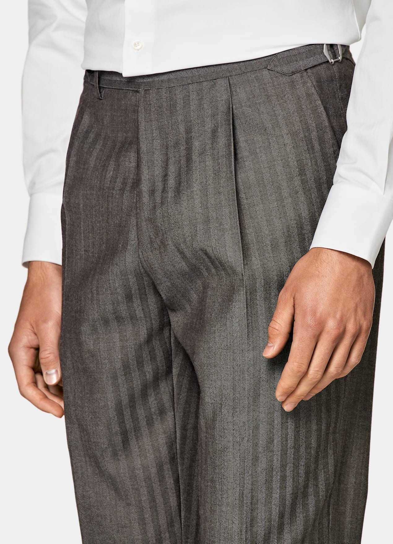 Costume Havana coupe Tailored taupe à chevrons