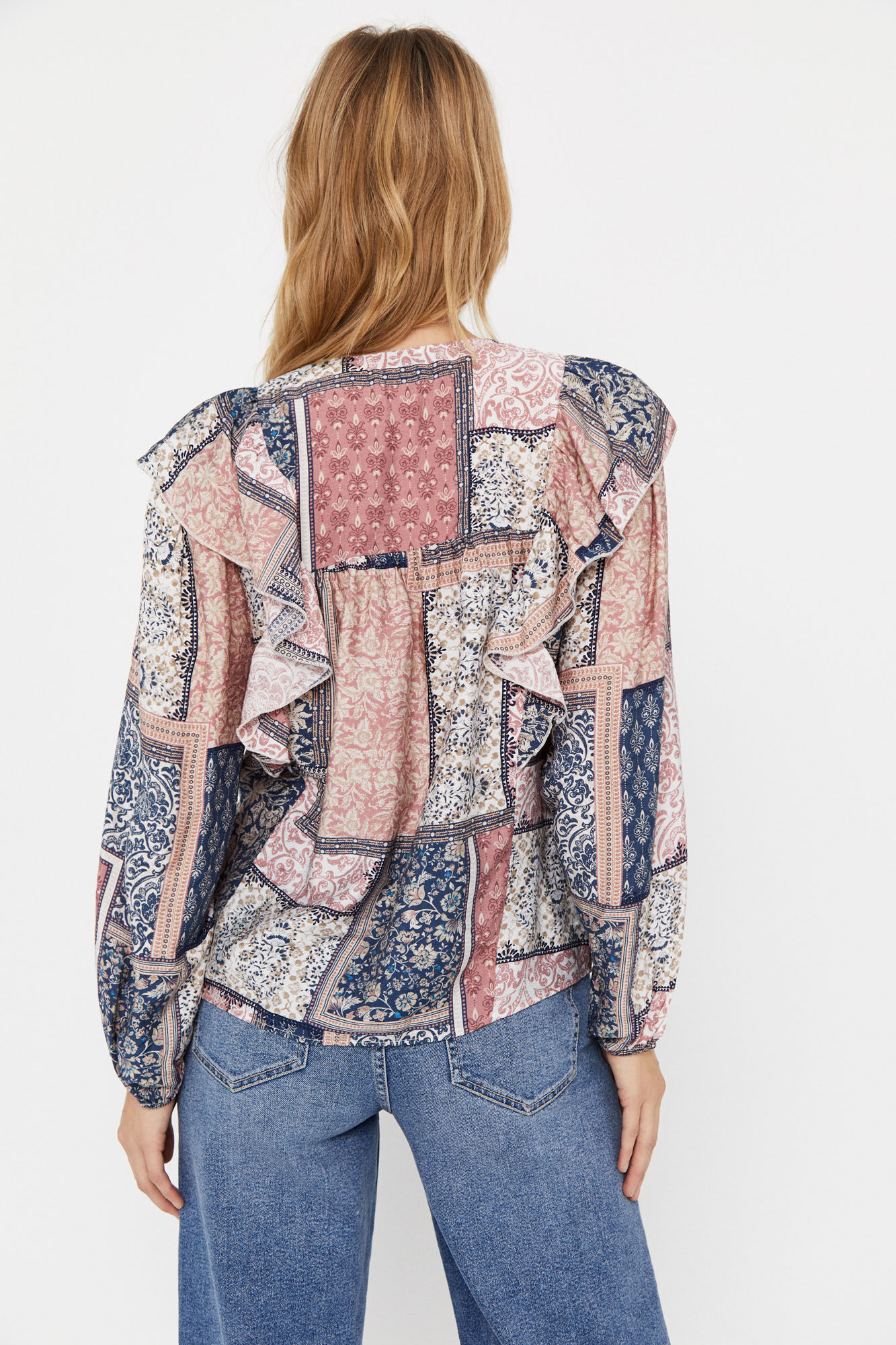 Blusa estampada com babados - Multicolorida