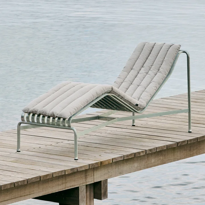 HAY - Palissade Soft Quilted Cushion, für Dining Bench, sky grey
