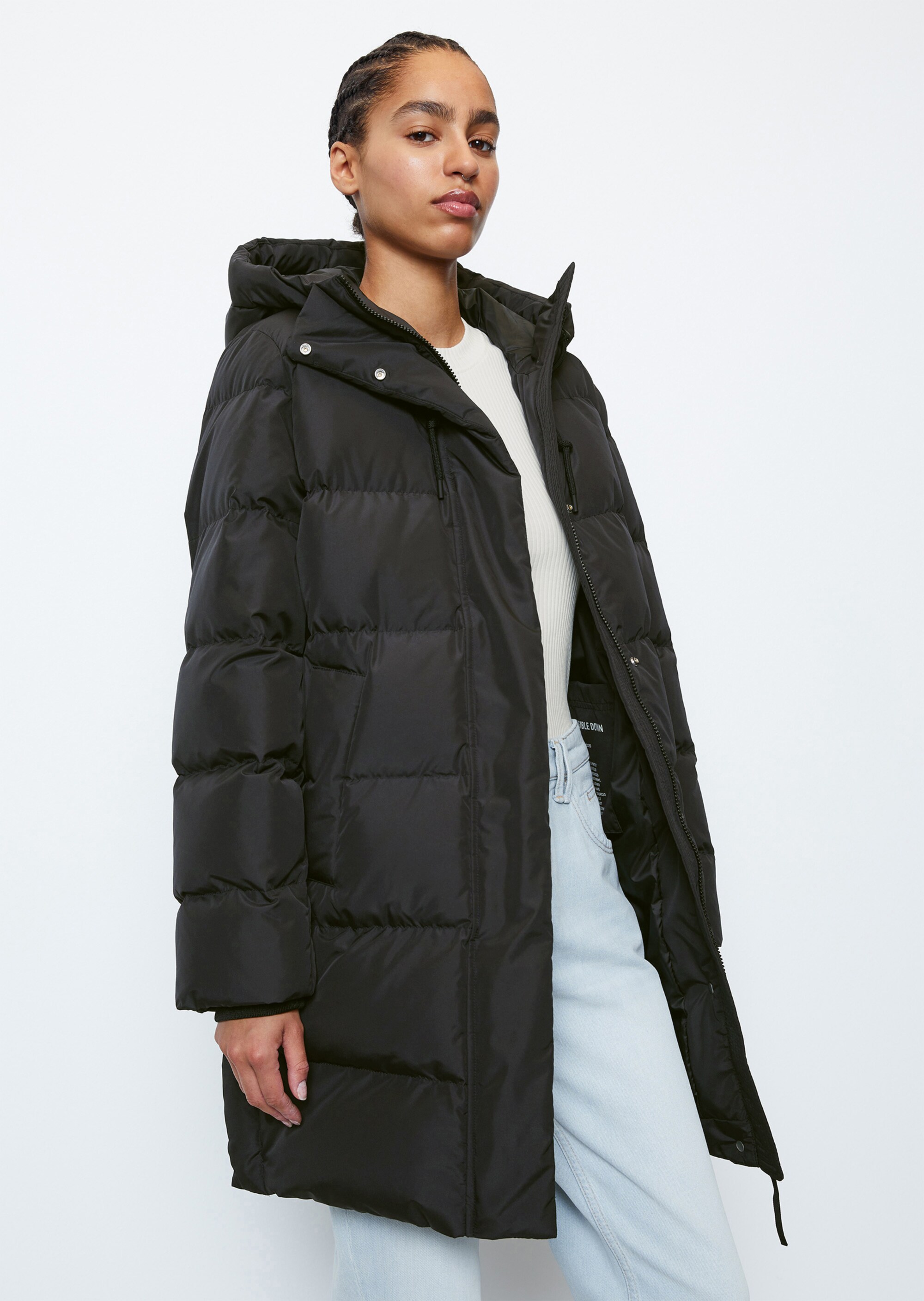 Puffer-Kapuzen-Daunenmantel regular aus teilweise recycelten Materialien