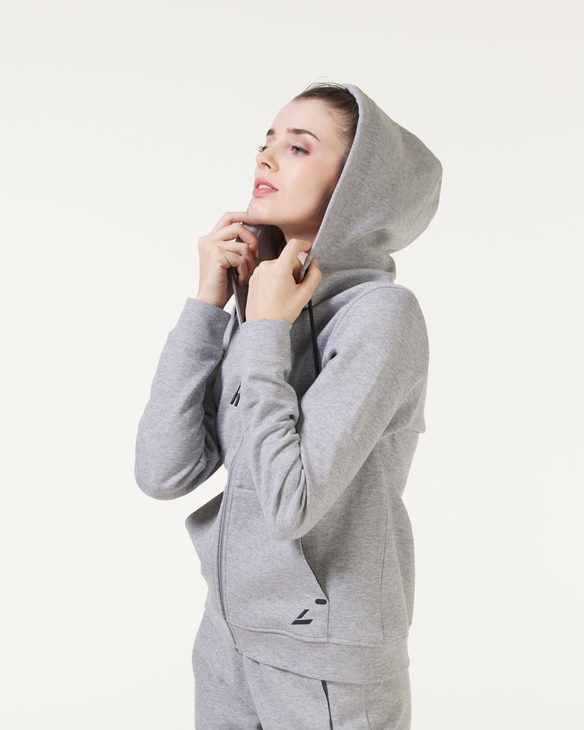 LEVITY Break Tech Hoodie Grey Melange