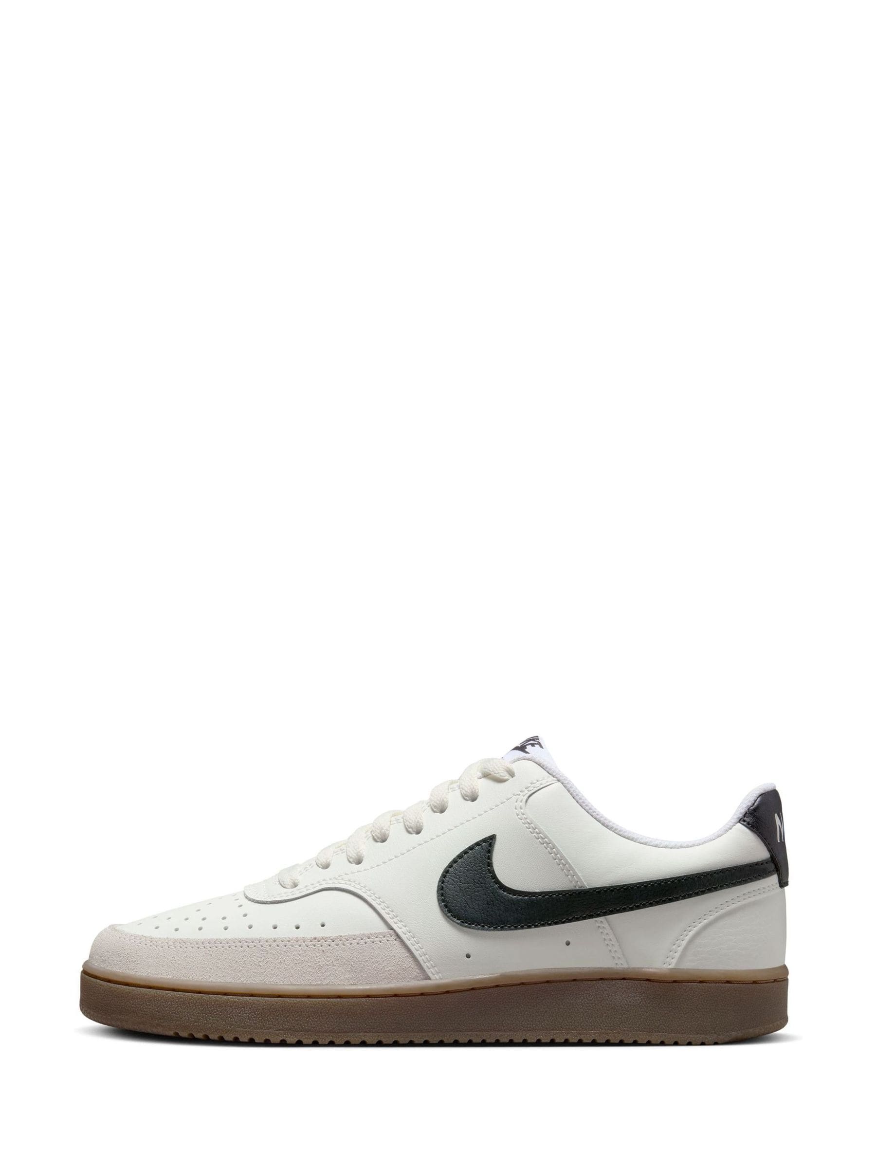 Bruin/wit - Nike Court Vision lage sneakers