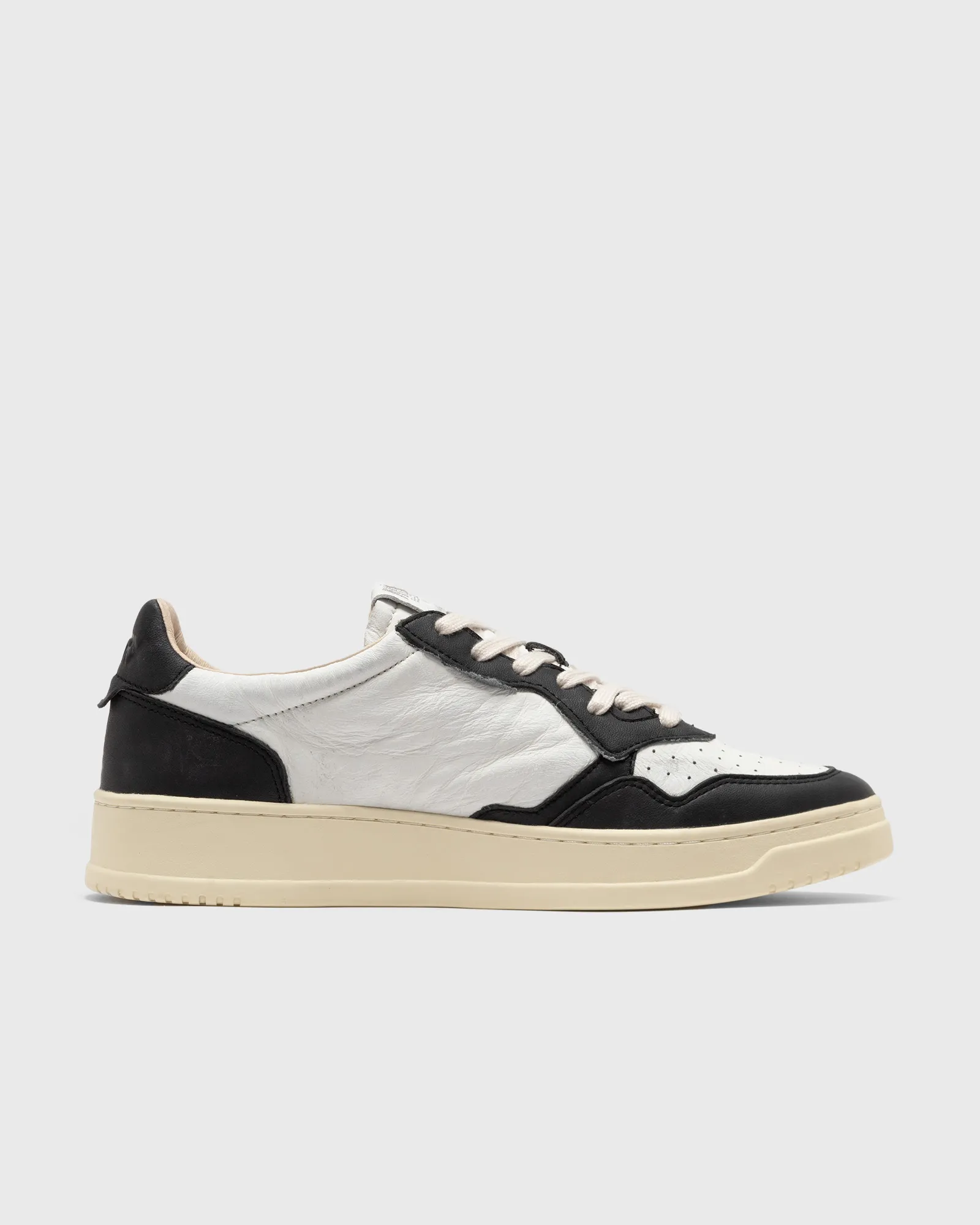 Autry Action Shoes MEDALIST LOW
