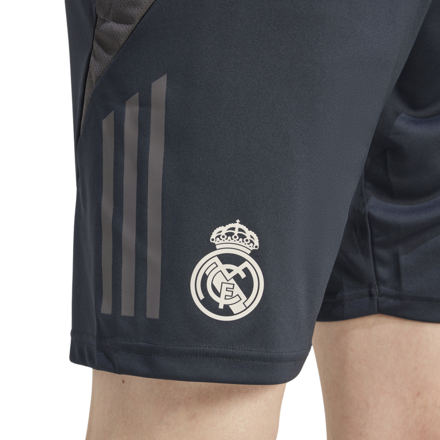 Adidas Real Madrid Trainingsbroekje Europees 2024-2025 Donkergrijs Bruin Wit