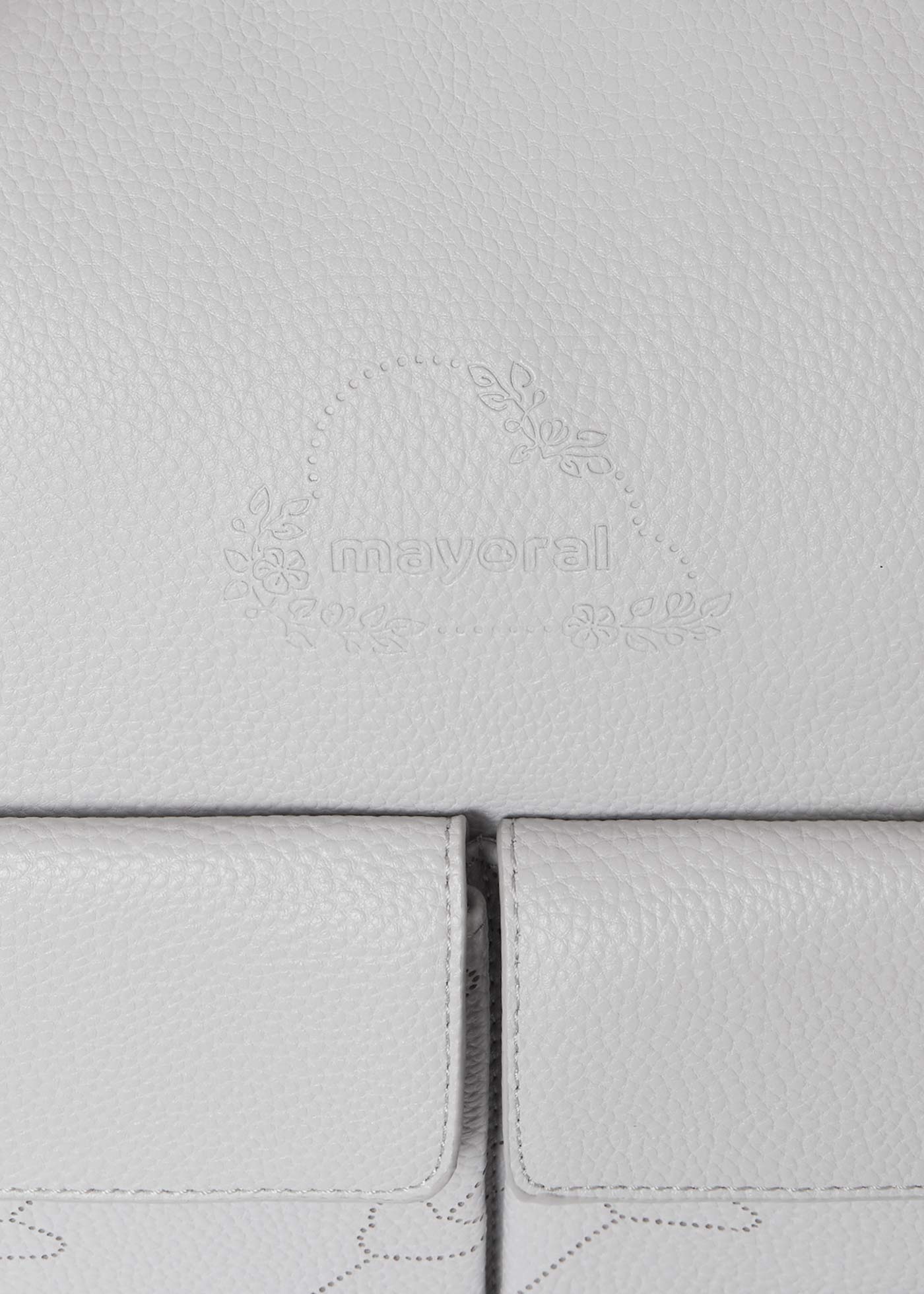 Bolsa de maternidade com acessórios gravados