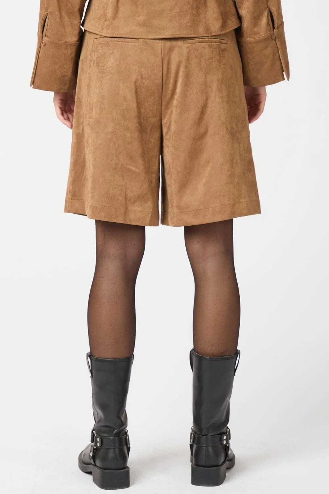 Neo Noir Nika Faux Suede Bermuda Shorts 164474 604 cognac