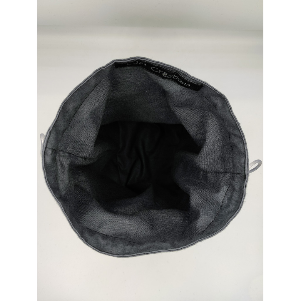 Bourse à dés carrée Noire - Cercle de dés Gris