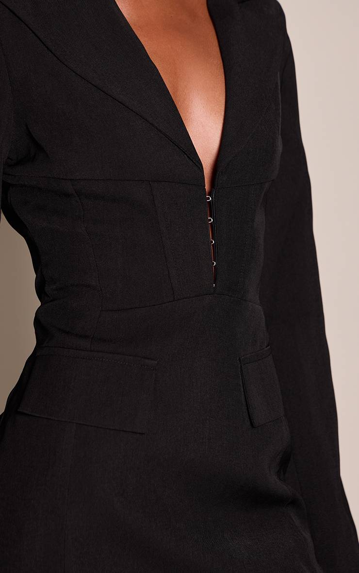Noir Robe Blazer Cintrée À Crochets Et Œillets